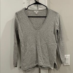 J. Crew Women's Heather Gray Long Sleeve V-Neck cashmere sweater